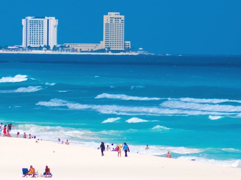 Die schönsten Cancun Sehenswürdigkeiten: Top 10 Reisetipps für Ihren Traumurlaub 9 Delphin Strand - Mexiko Individual